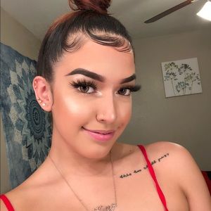 Meet your Posher, Marlen